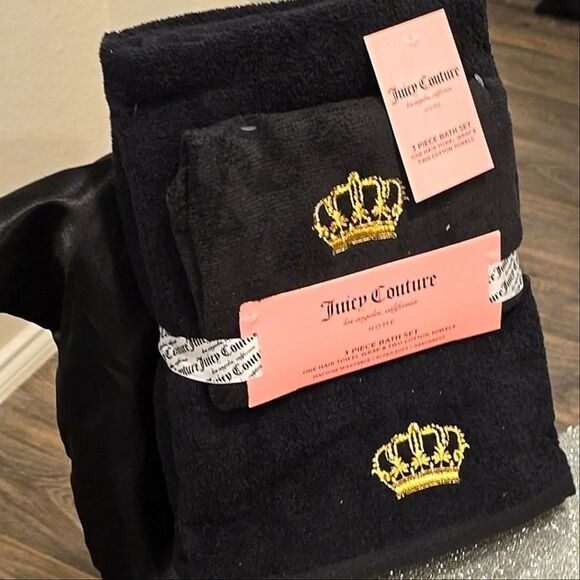 Juicy Couture Home 3-Piece Crown Logo Bath Towel & Hair Wrap Set - Picture 8 of 8